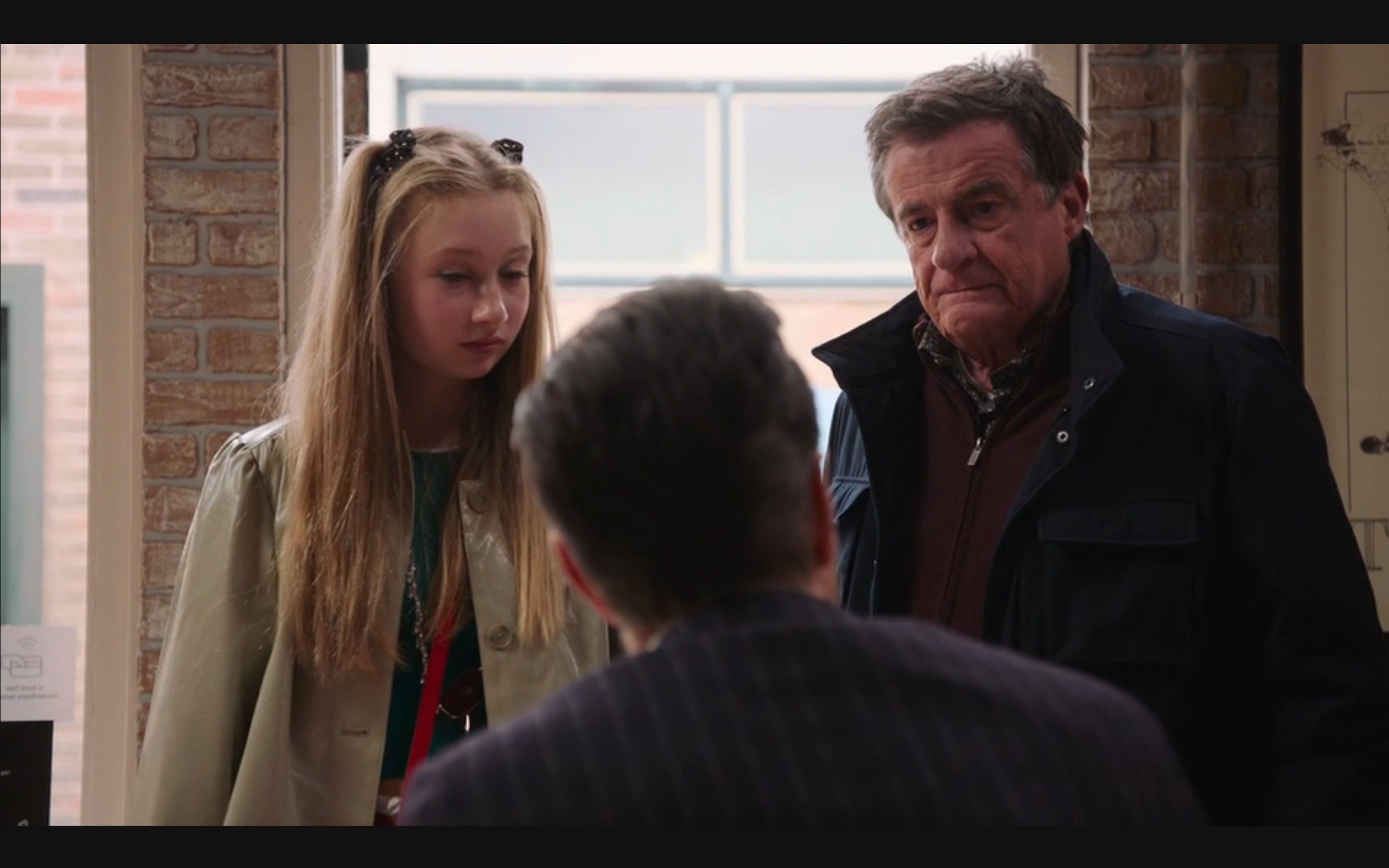 Henk kan Emma niet vertrouwen